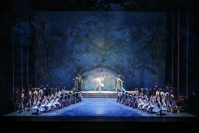 新国立劇場バレエ団『ライモンダ』