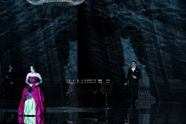 新国立劇場オペラ『椿姫』